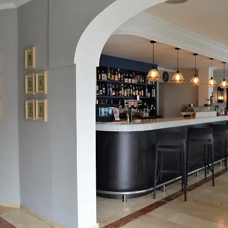 Vendégház Drago Pueblo Nuevo de Guadiaro